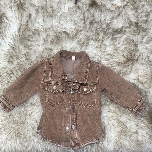 Stylish Brown Kids Denim Jacket- only worn once- high quality - Picture 1 of 1